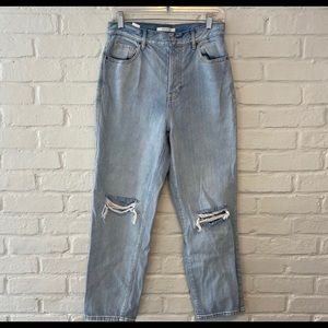 PacSun High Rise Straight Leg Jeans with Knee Rips